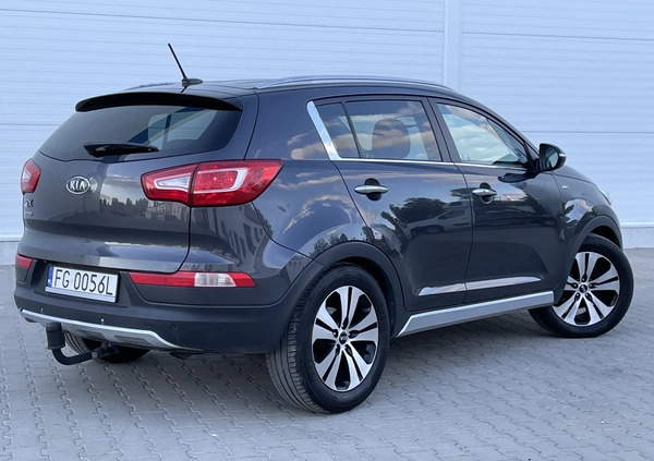 Kia Sportage cena 46900 przebieg: 210800, rok produkcji 2012 z Gliwice małe 742